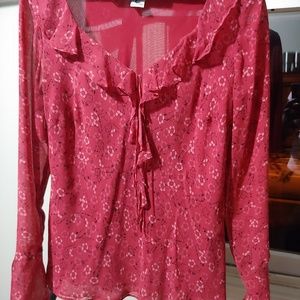 Women's red medium floral top